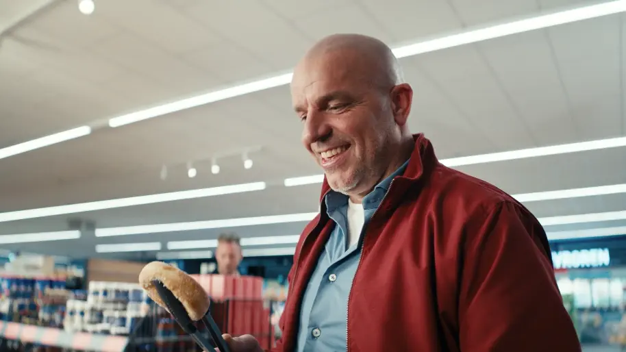 Aldi TV commercial still